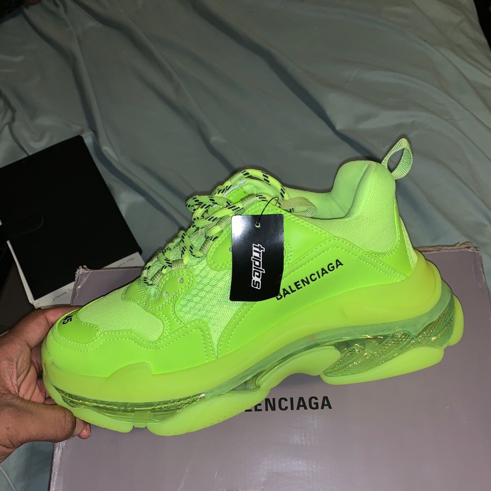Balenciagas fluo yellow